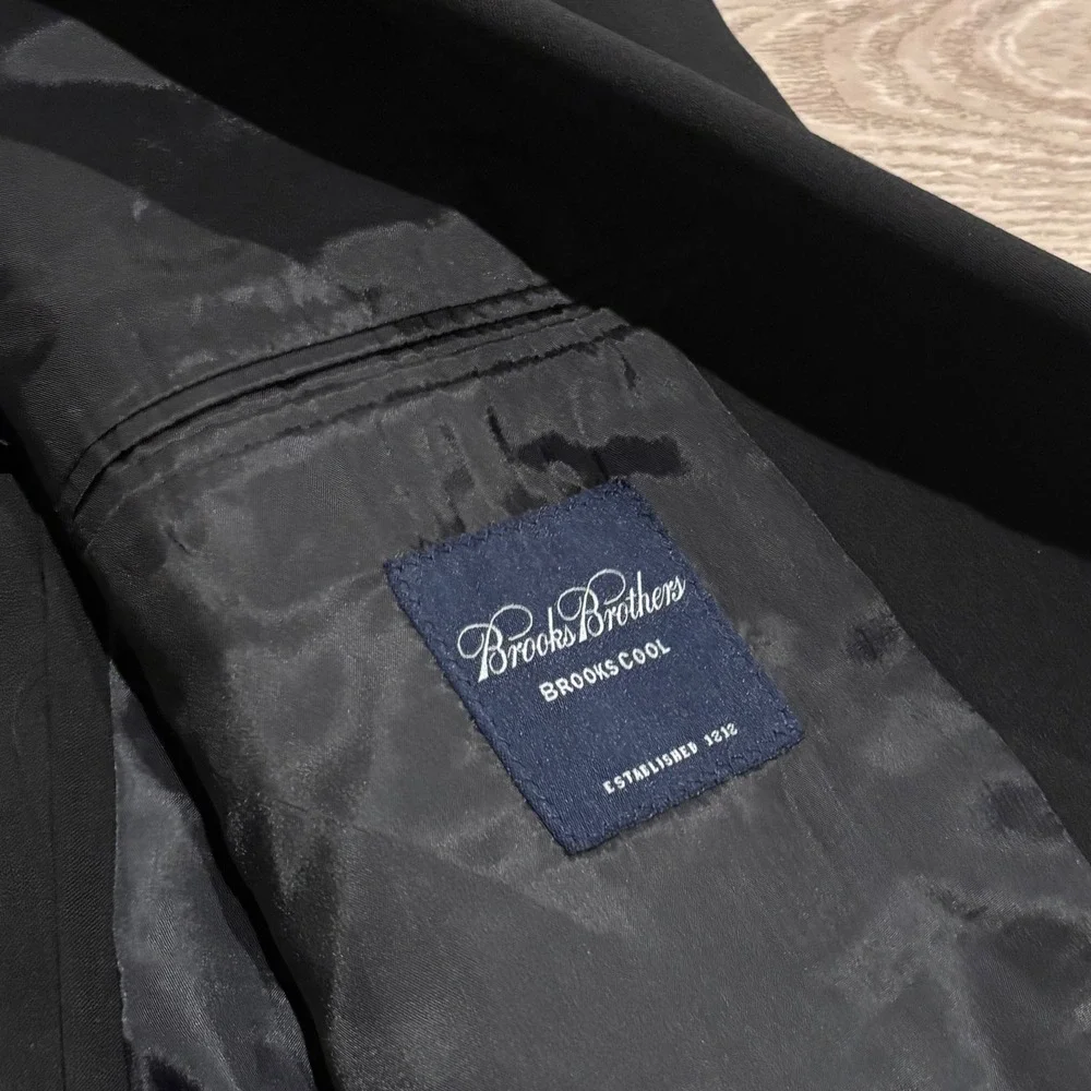 Brooks Brothers Blazer Mens 46R Black BrooksCool Two Button Suit Jacket Business